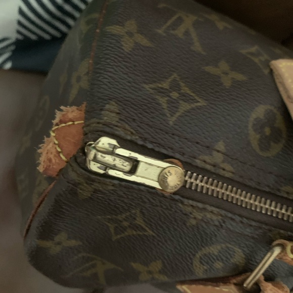 Louis Vuitton Speedy - Picture 3 of 13